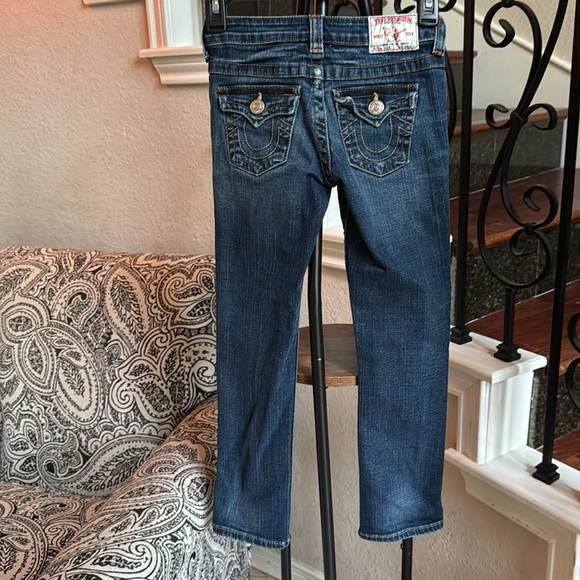 TRUE RELIGION Girls’ Julie Straight Leg Jeans, size 7 - Picture 2 of 16
